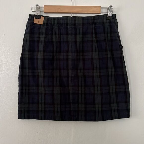 HOLLISTER PLAID SKIRT   - Picture 2 of 7